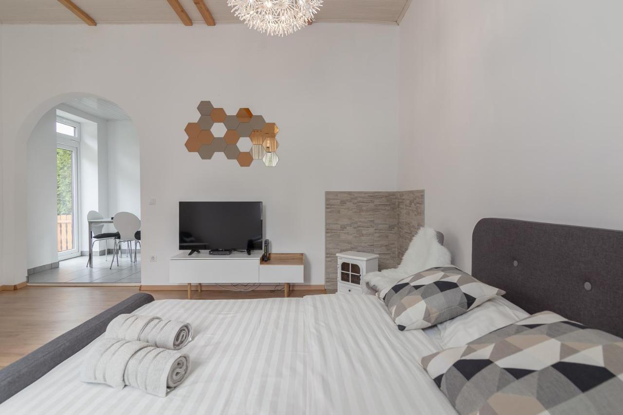 Opn Apartments Bled Bagian luar foto