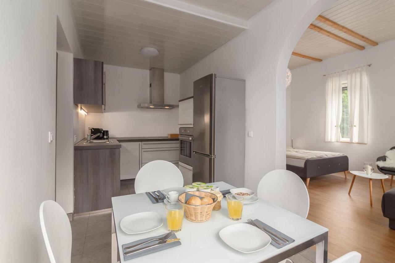 Opn Apartments Bled Bagian luar foto